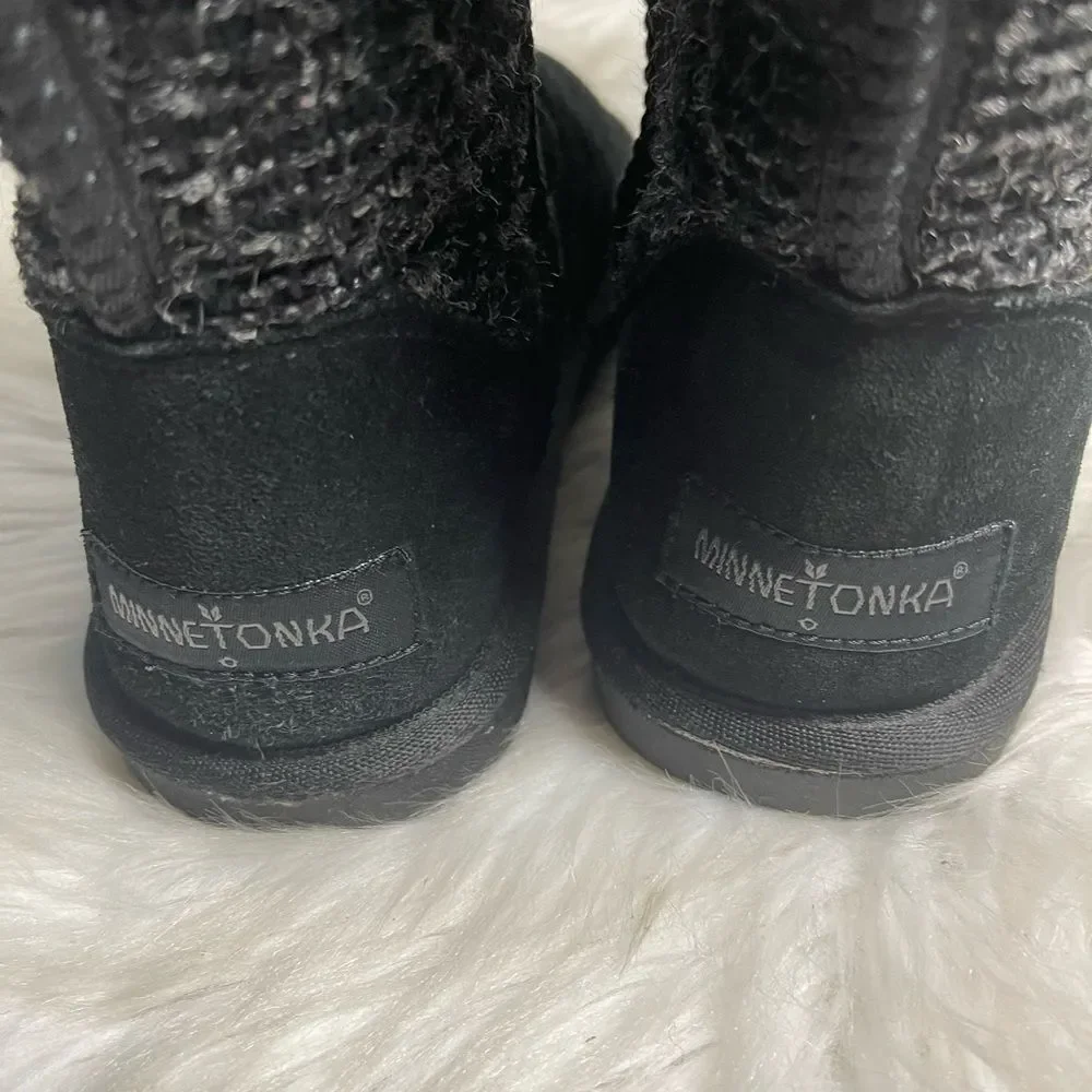 Minnetonka Tall Suede Tweed Boots Sheepskin/ Wool Lining Black/Gray SZ7